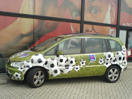 Car-wrapping